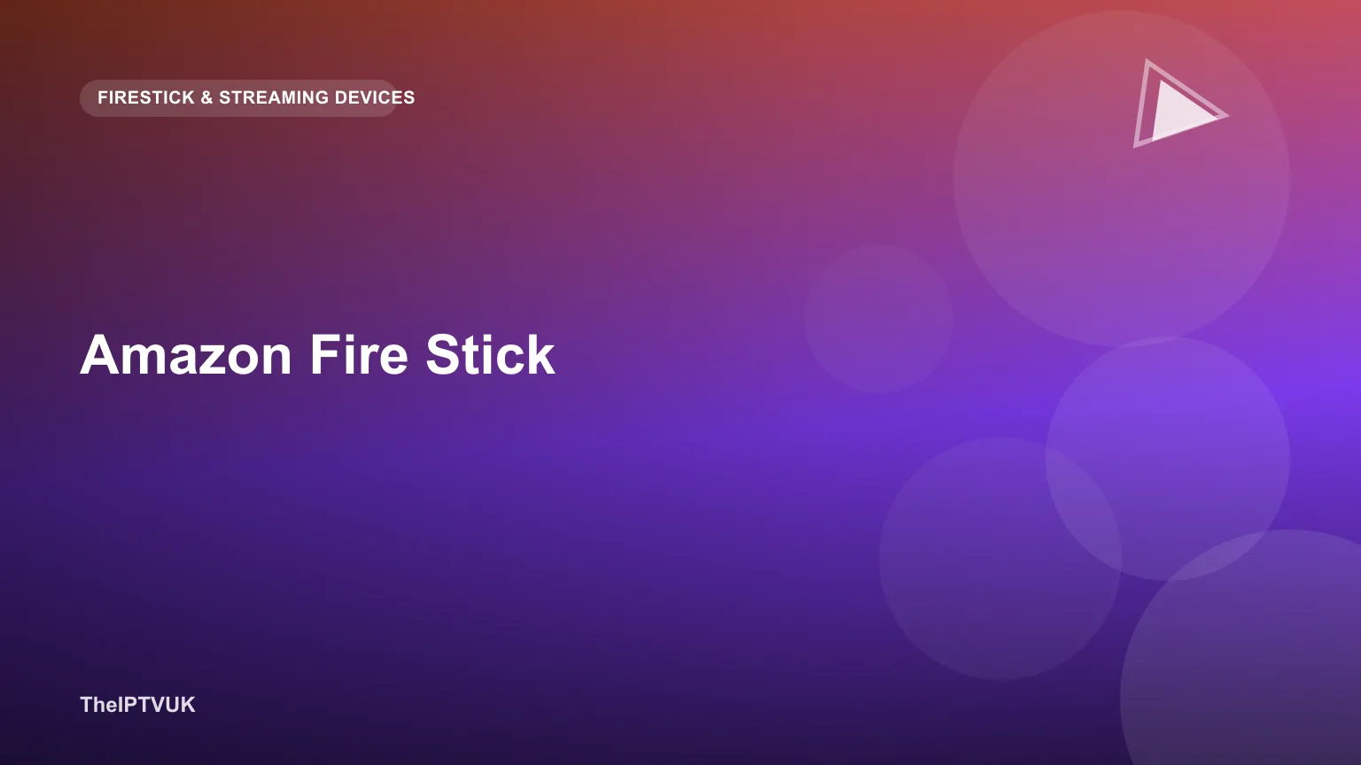 Mehrere Amazon Fire Stick Modelle nebeneinander zum Vergleich