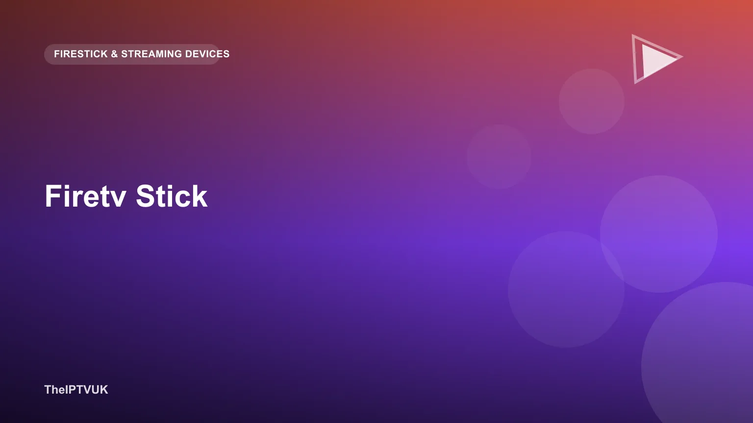 Fire TV Stick mit Fernbedienung wird in den HDMI-Anschluss eines Fernsehers gesteckt